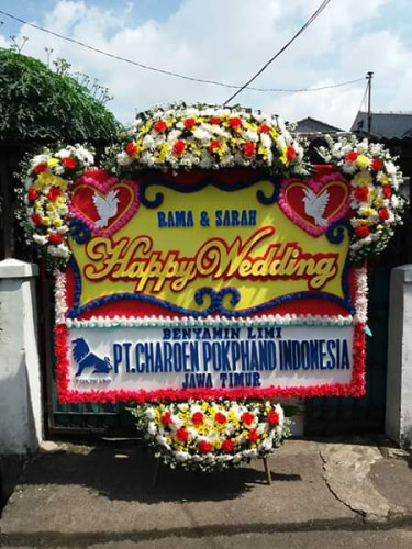 Karangan Bunga Pernikahan  di Donggala