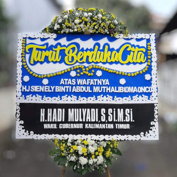 Karangan Bunga Duka  di Donggala